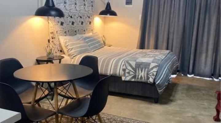 Loch Athlone Overnight Accommodation