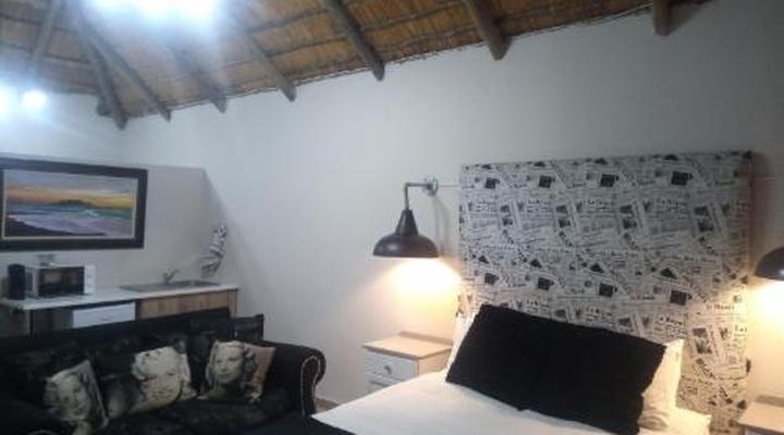 Loch Athlone Overnight Accommodation