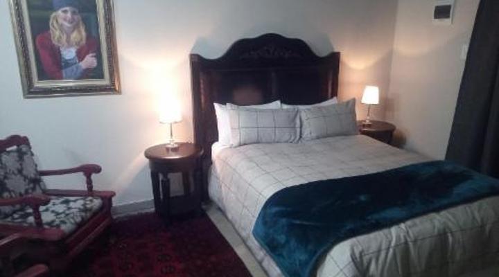 Loch Athlone Overnight Accommodation