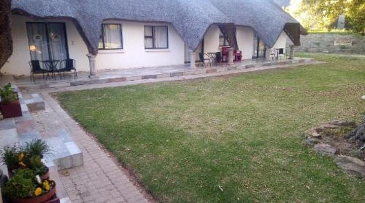 Loch Athlone Overnight Accommodation