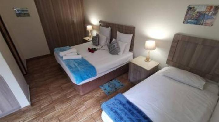 Fifty Galena, Affordable luxury