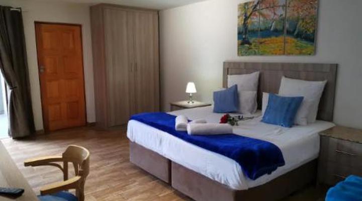 Fifty Galena, Affordable luxury