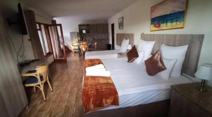 Fifty Galena, Affordable luxury