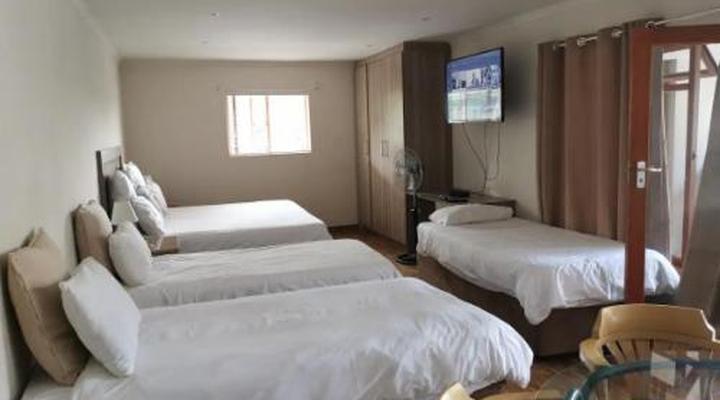 Fifty Galena, Affordable luxury