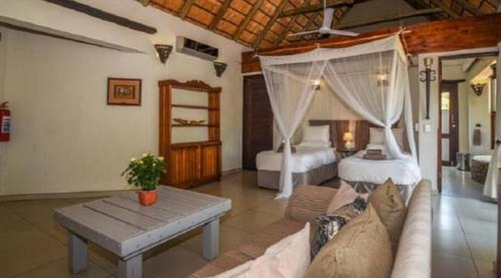 Leopard's Lair Bush Lodge