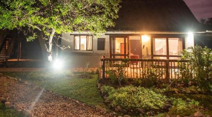 Leopard's Lair Bush Lodge