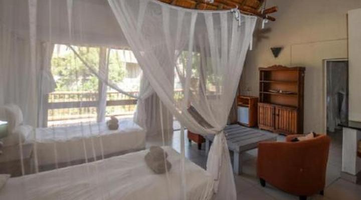 Leopard's Lair Bush Lodge