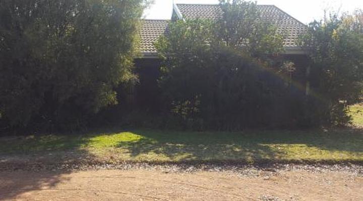 House Cottage and Contractors Manor