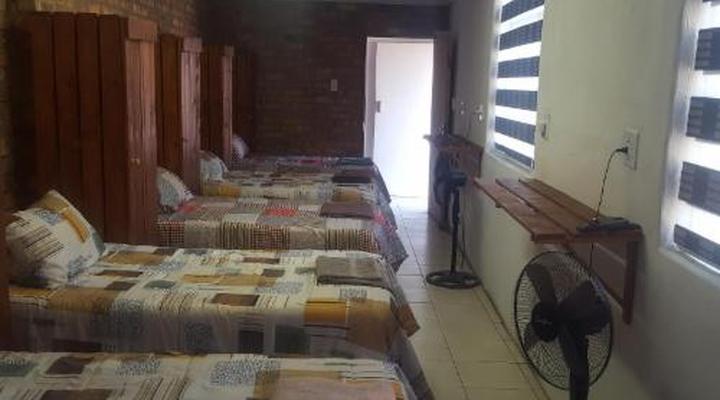 House Cottage and Contractors Manor