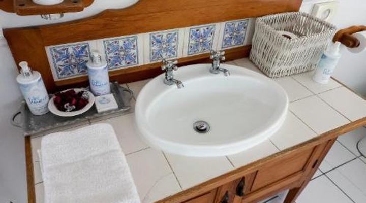 Woodleigh Guest Lodge