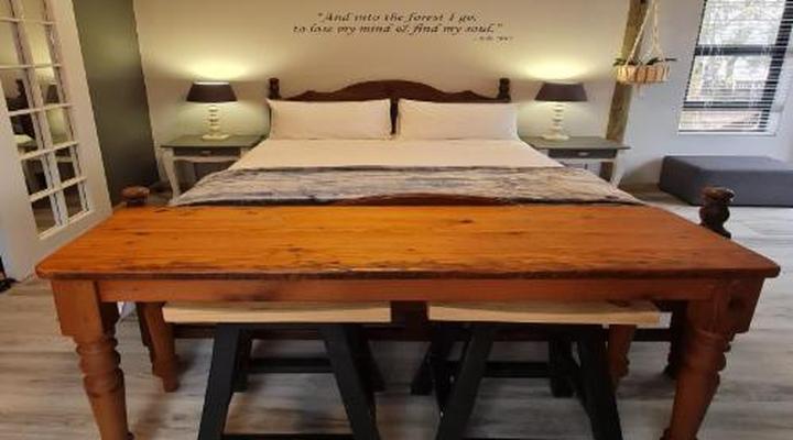 Oorgenoeg in Langebaan