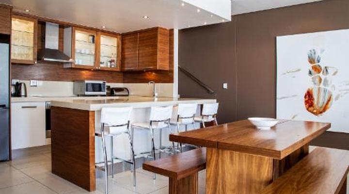 Marine Square Luxury Holiday Suites