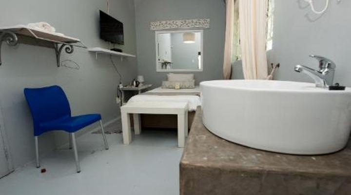 Tsumeb Theater Guesthouse