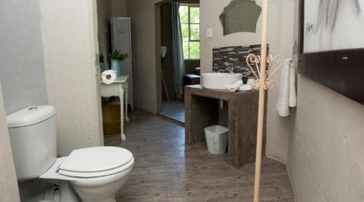 Tsumeb Theater Guesthouse