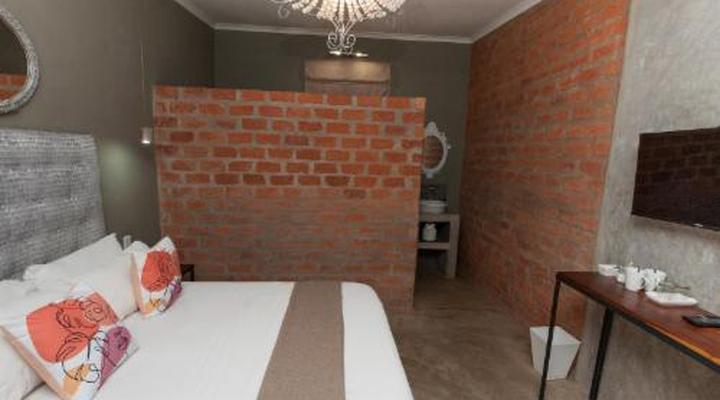 Tsumeb Theater Guesthouse