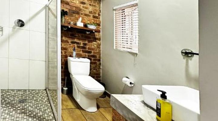 59 On True North Guest Rooms