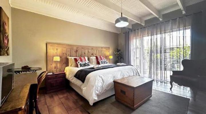 59 On True North Guest Rooms