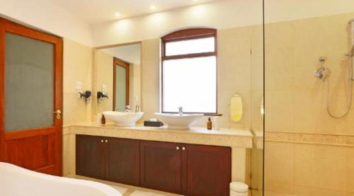 Apricot Gardens Boutique Guesthouse