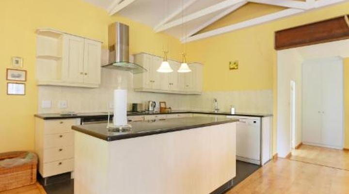 Apricot Gardens Boutique Guesthouse