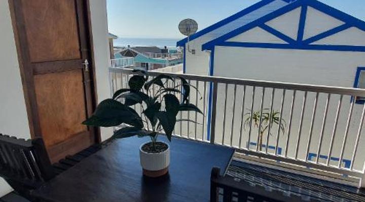 Point Village Guest House