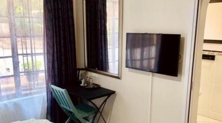 Zestees Bed & Breakfast