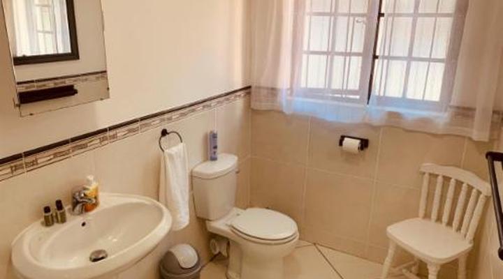 Zestees Bed & Breakfast