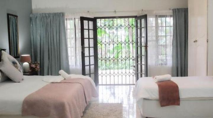 Zestees Bed & Breakfast