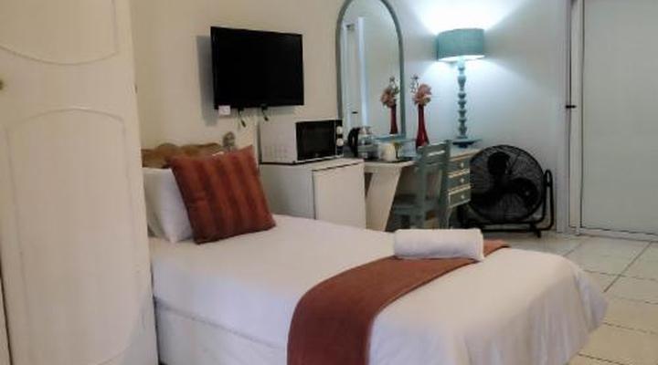 Zestees Bed & Breakfast