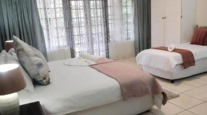 Zestees Bed & Breakfast