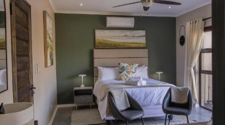 8 On Penny Guesthouse