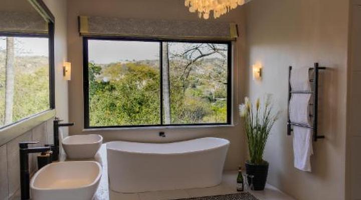 8 On Penny Guesthouse