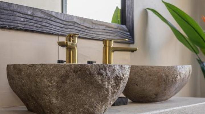 8 On Penny Guesthouse