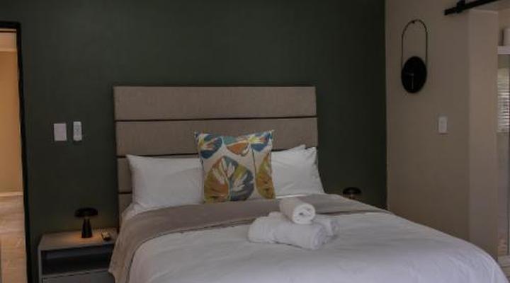 8 On Penny Guesthouse