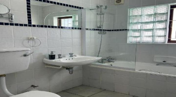 Dolliwarie Guest House