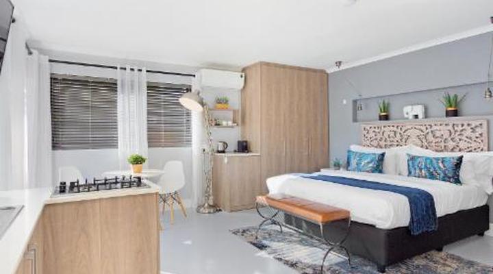 A Studio Apartment in Bloubergsands