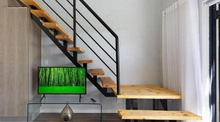 A Studio Apartment in Bloubergsands