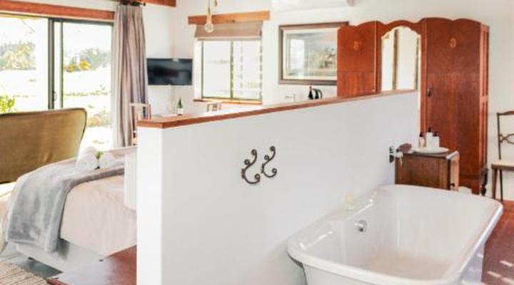 Duikersdrift Winelands Country Escape