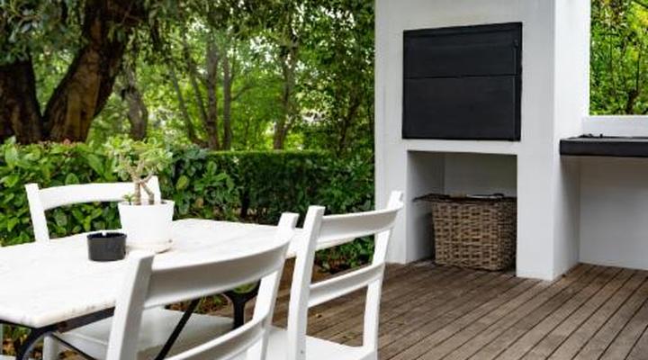 Brenaissance Wine & stud Estate