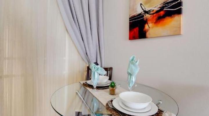 RAD STAYS - Illovo Mews 245 Oxford Road