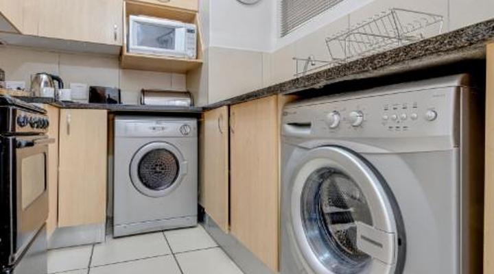 RAD STAYS - Illovo Mews 245 Oxford Road