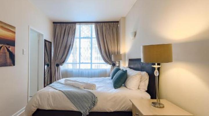 RAD STAYS - Illovo Mews 245 Oxford Road