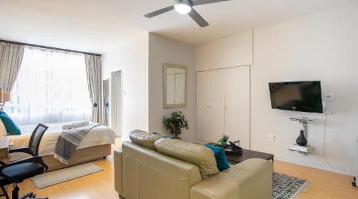 RAD STAYS - Illovo Mews 245 Oxford Road