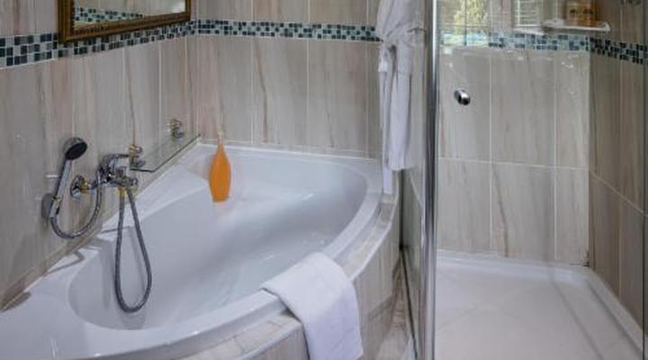 Gallo Manor Executive Bed & Breakfast