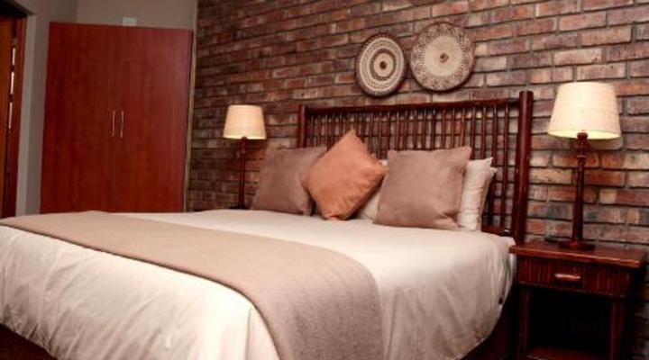 Sondela Nature Reserve & Spa Chalets