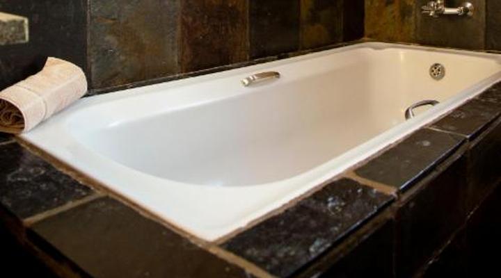 Sondela Nature Reserve & Spa Chalets