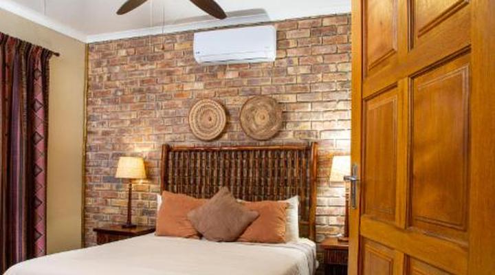 Sondela Nature Reserve & Spa Chalets