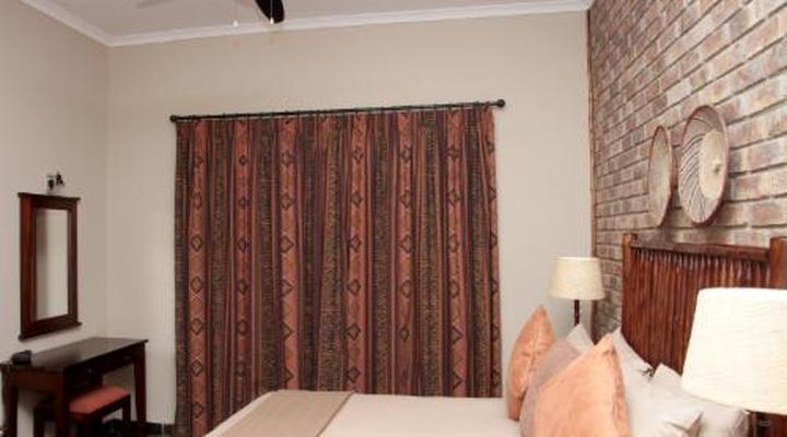 Sondela Nature Reserve & Spa Chalets