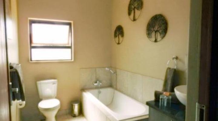 Sondela Nature Reserve & Spa Chalets