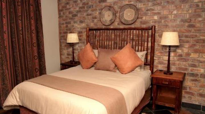 Sondela Nature Reserve & Spa Chalets