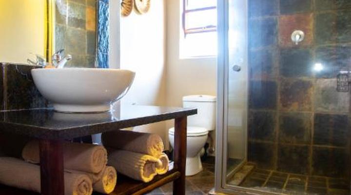 Sondela Nature Reserve & Spa Chalets